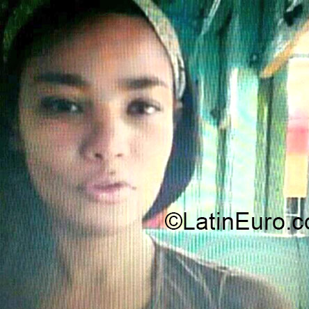 Date this fun Colombia girl Carolina from Medellin CO17153