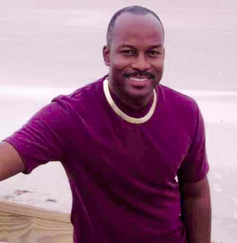 Date this beautiful United States man Jeffrey from Cary US15992