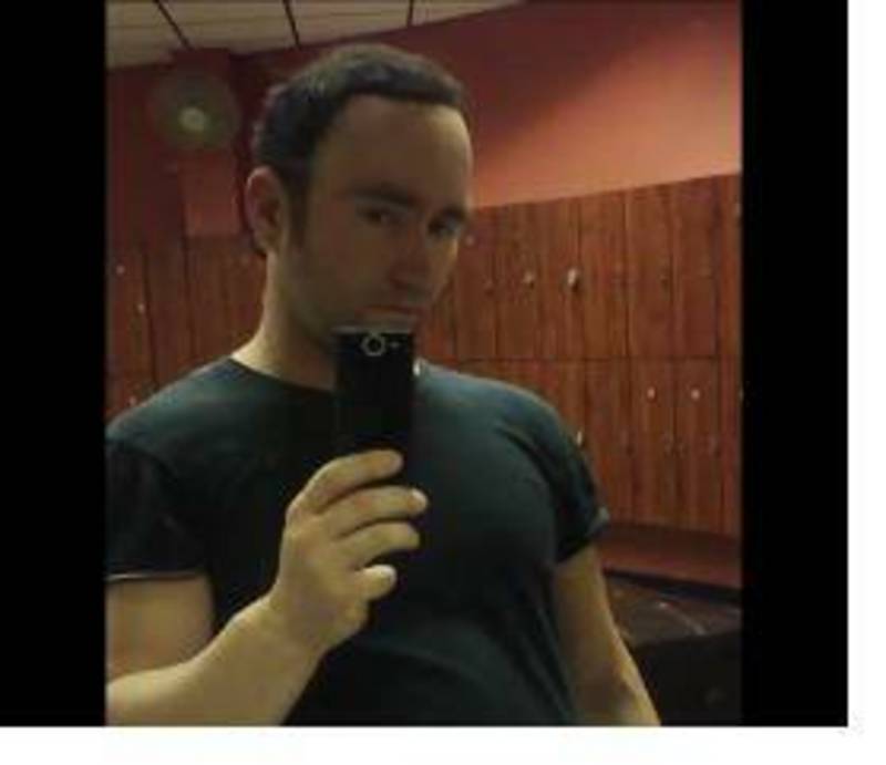 Date this hard body United States man PortugueseAmeri from Las Vegas US16046