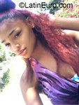 happy Jamaica girl Neeki from Kingston JM2071