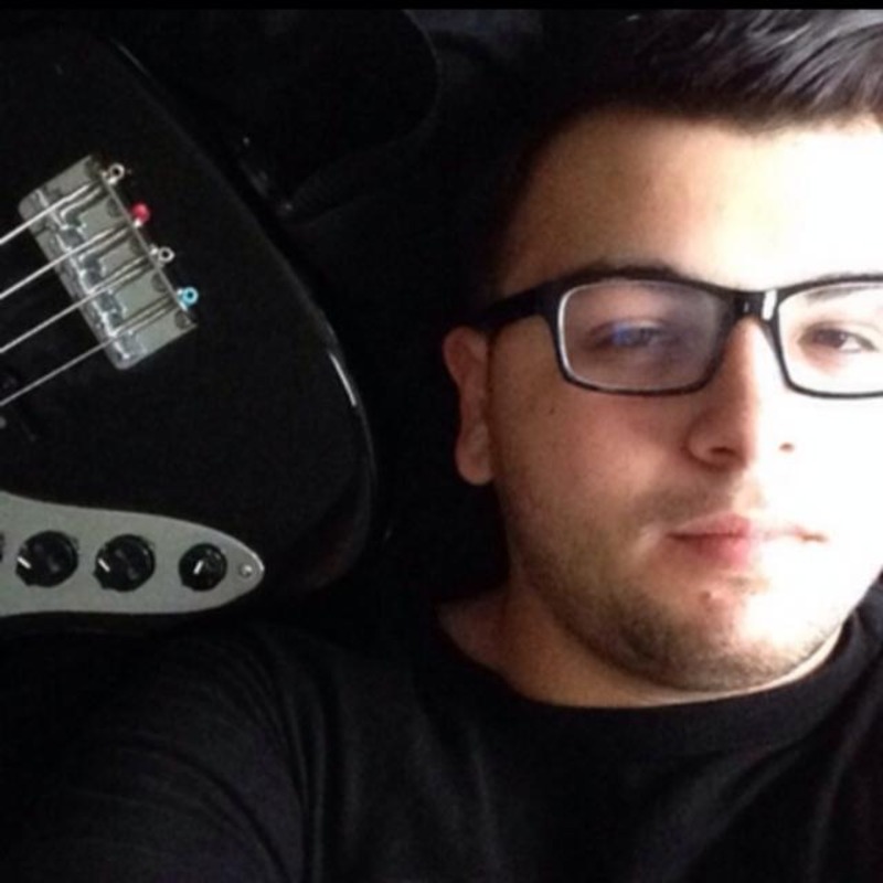 Date this gorgeous United Kingdom man Maroune from Reading GB809