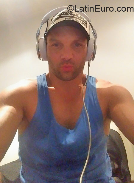 Date this stunning Australia man MrKymmyWhite37 from Adelaide AU280