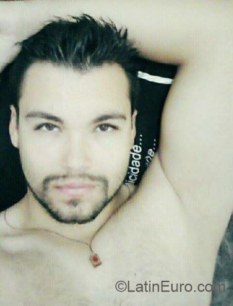 Date this charming Dominican Republic man Brian from Santo Domingo DO22502
