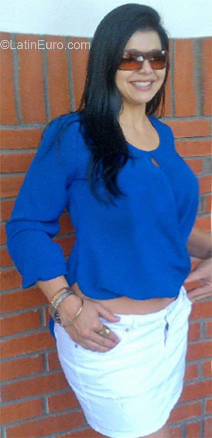 Date this passionate Venezuela girl Yohana from Caracas VE554