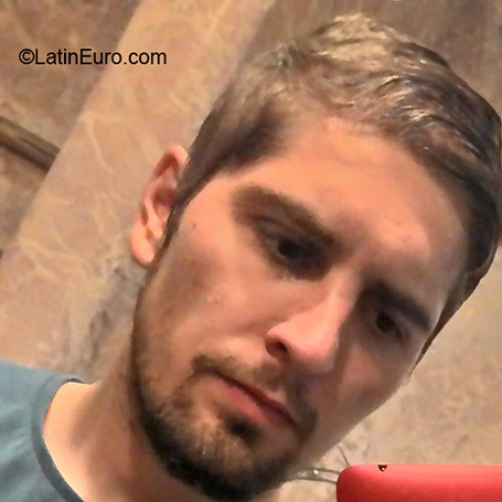 Date this delightful Venezuela man Skp from Caracas VE565