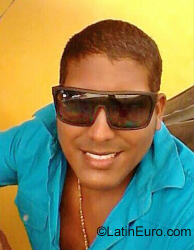 Date this beautiful Colombia man Agustin from Cartagena CO17754