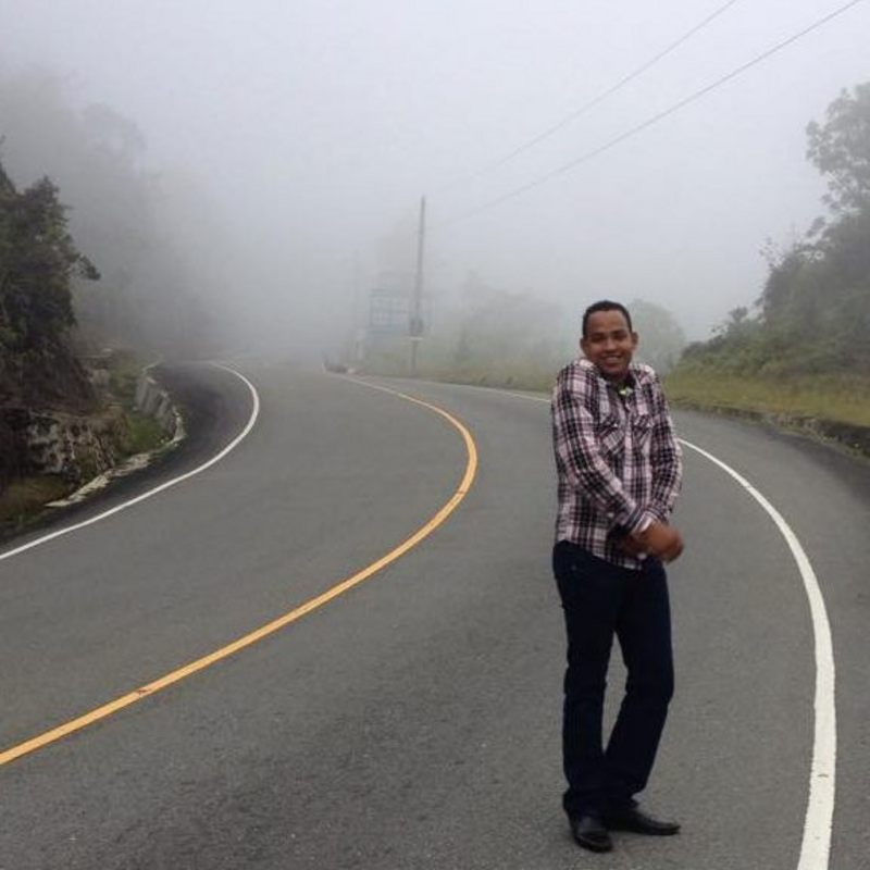 Date this good-looking United States man Euris from 35 US16395