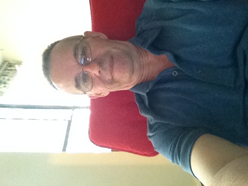 Date this attractive Canada man Midnightbluue from Vancouver CA678