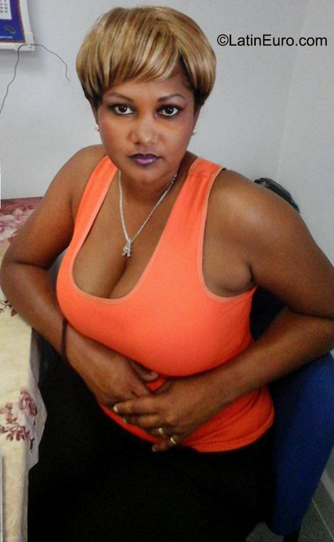 Date this stunning Trinidad and Tobago girl Asha from Trinidad TT78