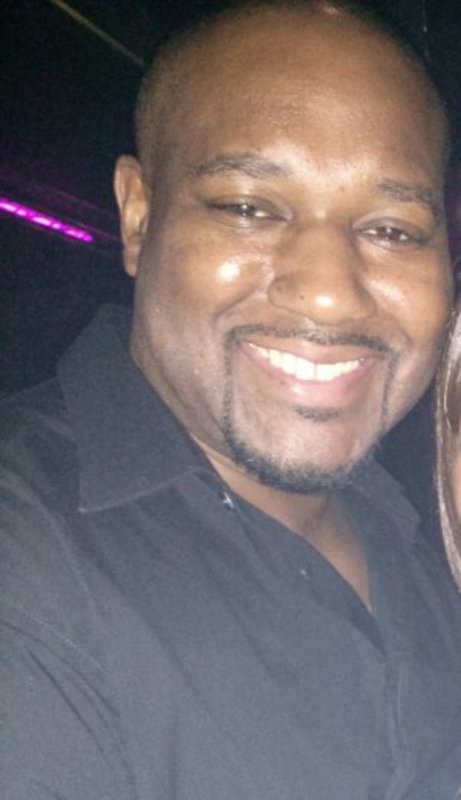 Date this stunning United States man Raymond from Roosevelt US16493