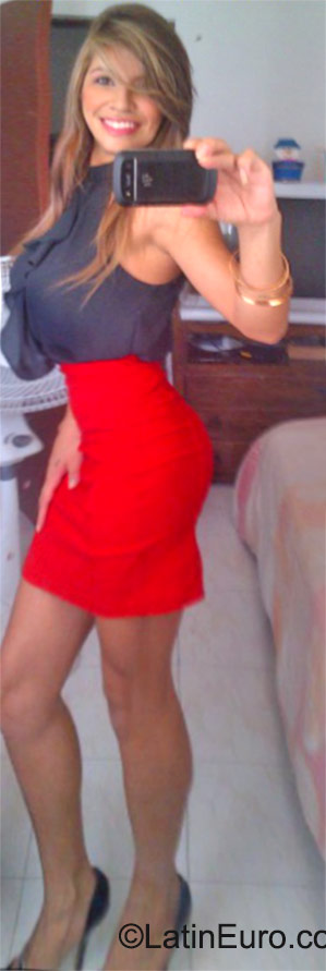 Date this beautiful Colombia girl Sofia from Barranquilla CO18264