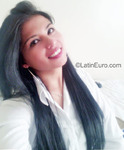 delightful Colombia girl Danna from Bogota CO18165