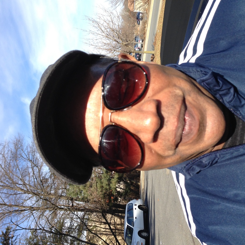 Date this athletic United States man Softball from Silver Spring US16655