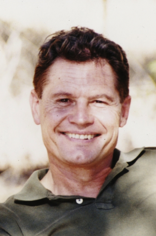 Date this happy United States man Iloveperu from Sacramento US16729