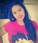 young Colombia girl Marcela from Bucaramanga CO18347