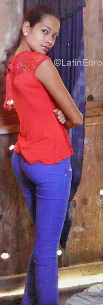 Date this passionate Honduras girl Jackie from Puerto Cortes HN1849