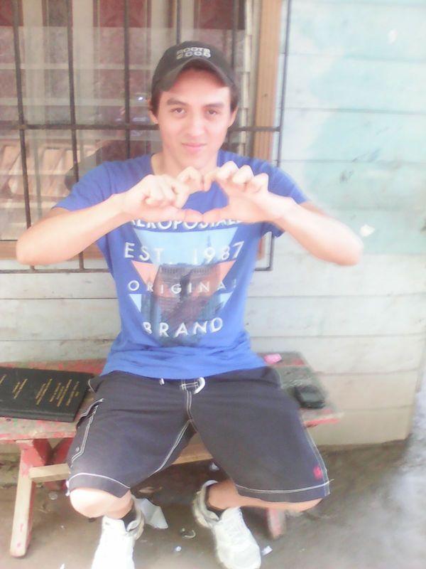 Date this happy Honduras man Jose nahun from Puerto Cortes HN1863