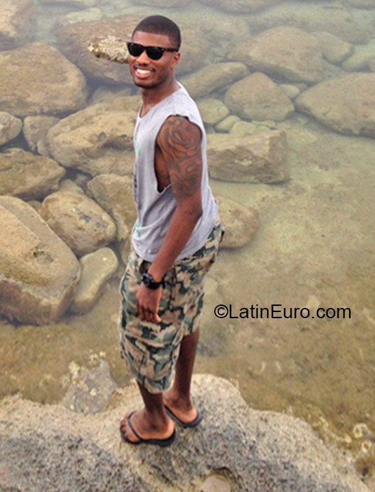 Date this cute United States man JJMcRae from Arlington US16816