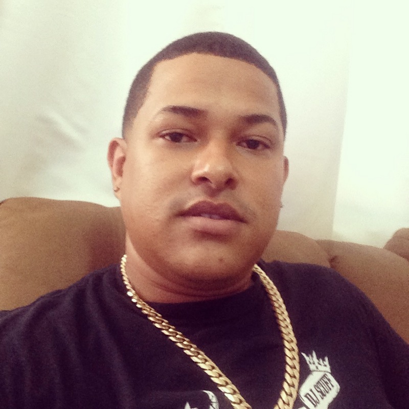 Date this nice looking Dominican Republic man Harold from Santo Domingo DO24289