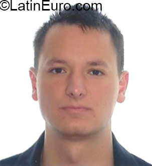 Date this fun Austria man Robbie886 from Linz AT52