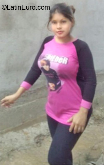 Date this tall Honduras girl Aacely from Cortes HN2101