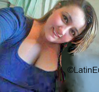 Date this athletic Honduras girl Lisseth from Copan HN1904
