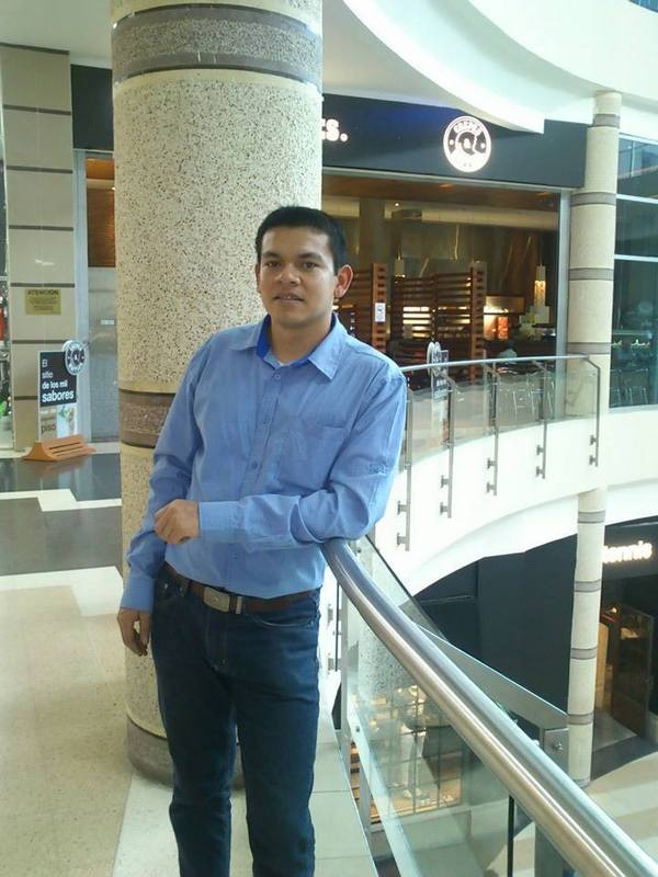 Date this pretty Colombia man Diomar Antonio from Bogota CO18478