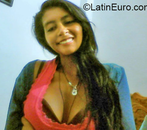 Date this pretty Colombia girl Liseth from Popayan CO18511