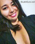 attractive Colombia girl Karen from Bogota CO18534