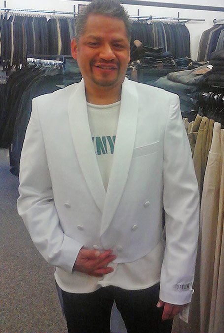 Date this voluptuous United States man Damian from Boise US17630