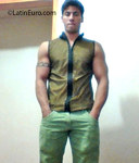 hard body Brazil man Altamir from Medianeira BR9571