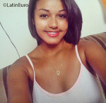 happy Brazil girl Nargyola from Maceio BR9575