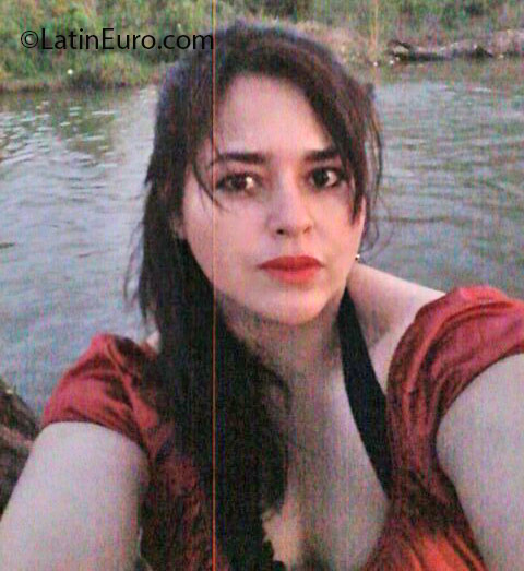 Date this funny Honduras girl Glenda from Tegucigalpa HN2031