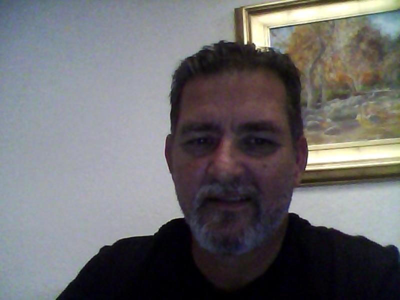 Date this gorgeous United States man JhugHuggins from Barstow US17083