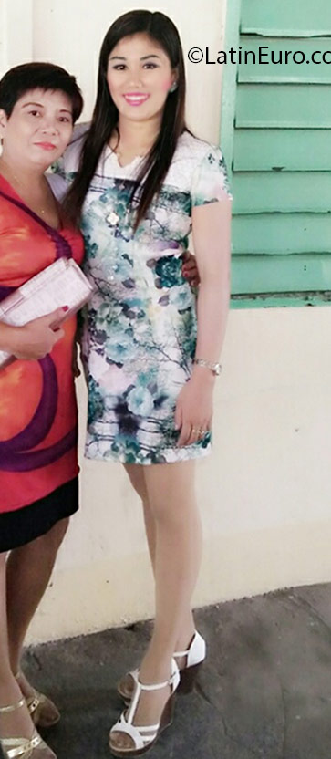 Date this georgeous Philippines girl Kristina from Koronadal PH889