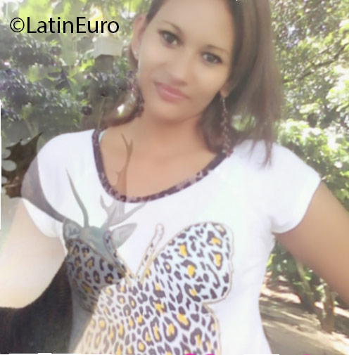 Date this passionate Honduras girl Iza from Tegucigalpa HN2083