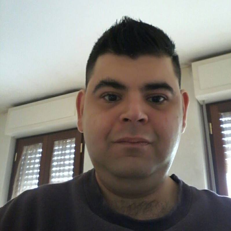 Date this tall Italy man Mattia from Passo Di Treia IT268