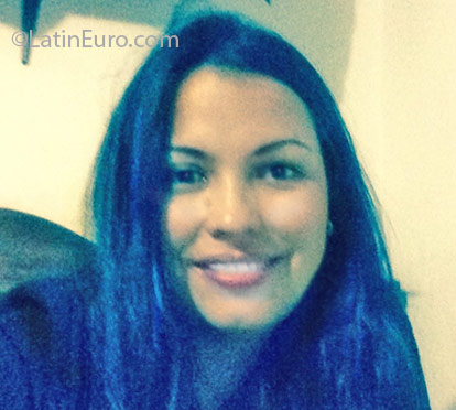 Date this young Colombia girl Married-Not Available from  CO18799