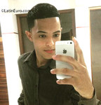 tall Dominican Republic man Israel from Santiago DO25421