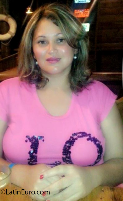 Date this athletic Honduras girl Eva from Tegucigalpa HN2158