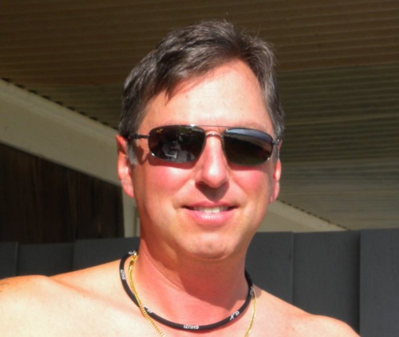 Date this attractive United States man Davidamor from Boston US17323