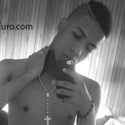 Date this athletic Dominican Republic man Eimer from Santo Domingo DO25827