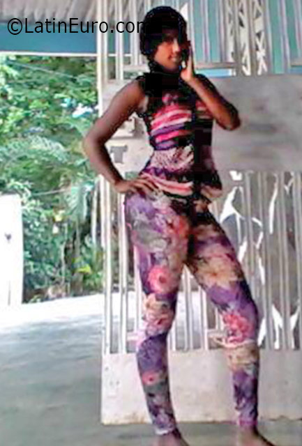 Date this exotic Panama girl Emelis from Panama City PA1008
