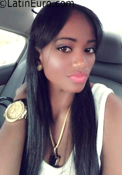 Date this good-looking Dominican Republic girl Sechelin from La Roamana DO26082