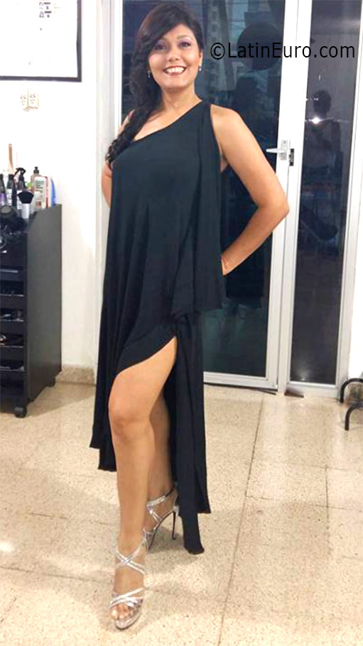Date this attractive Panama girl Layiet from Panama City PA1014