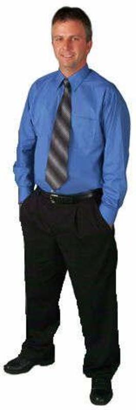 Date this good-looking United States man Tom from Appleton US17464