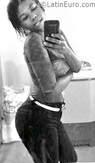 Date this gorgeous Dominican Republic girl Darlen from Puerto Plata DO26190