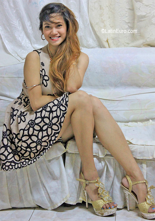 Date this hot Philippines girl Jasiah from Baguio City PH919