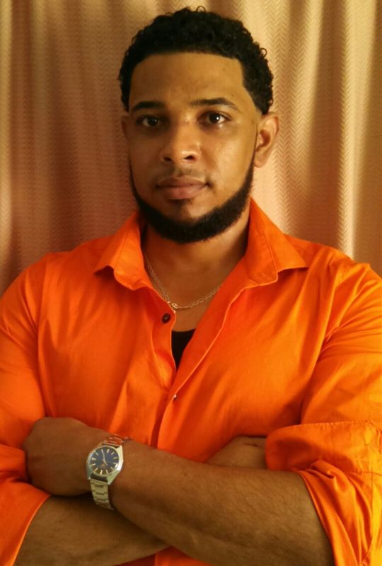 Date this nice looking Dominican Republic man Pirry from Santiagode Los Caballeros DO26418