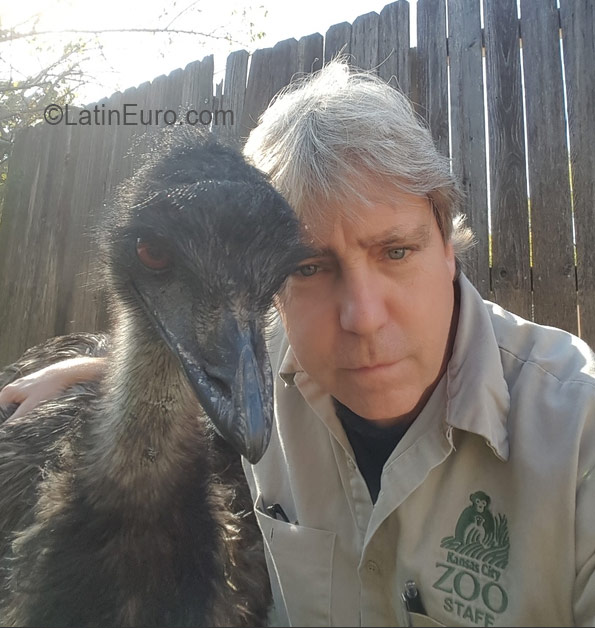 Date this gorgeous United States man Jerbear from Kansas City US17604